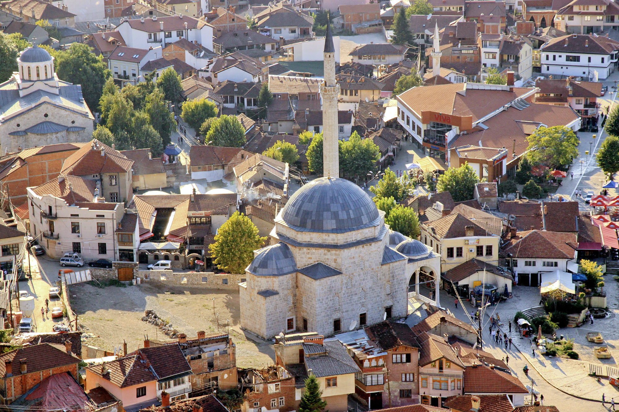 Prizren (Photo license: CC-BY-SA 4.0)
